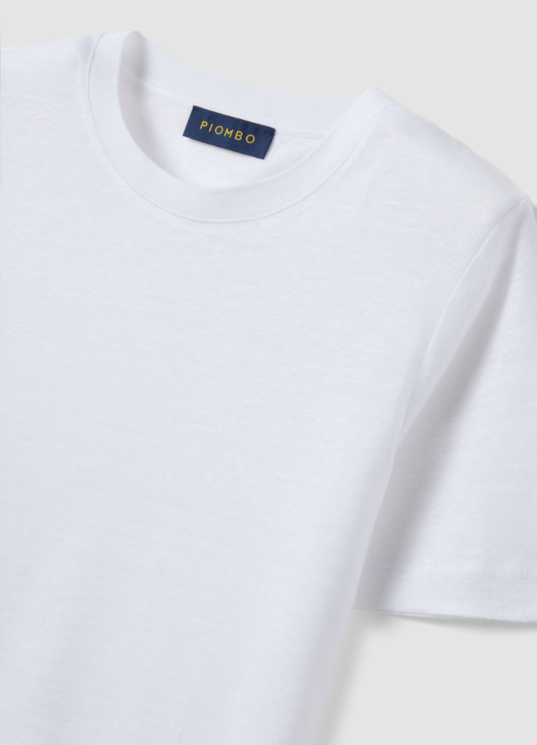 T-shirt bianca in puro lino a maniche corte regular fit