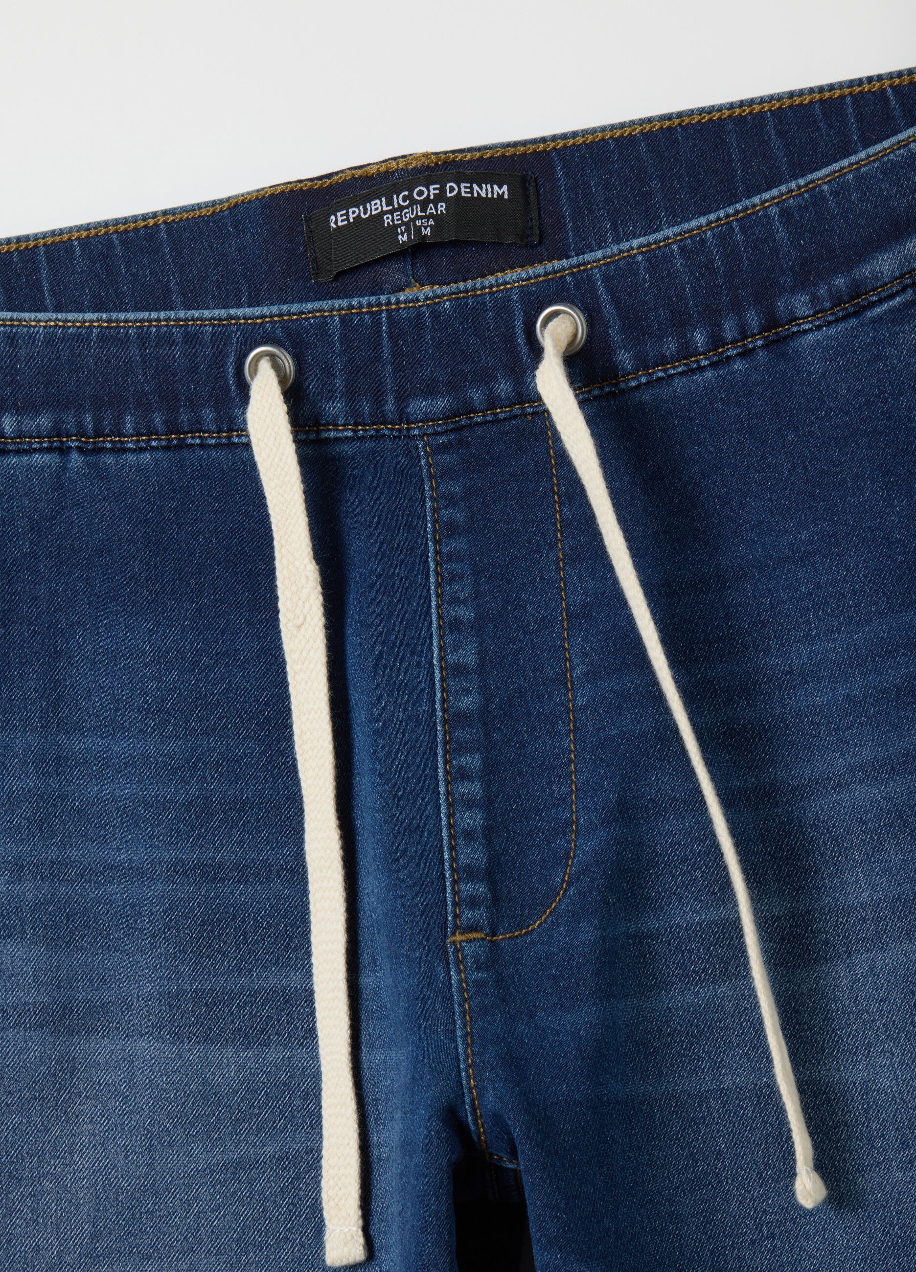 Bermuda da uomo in denim regular fit