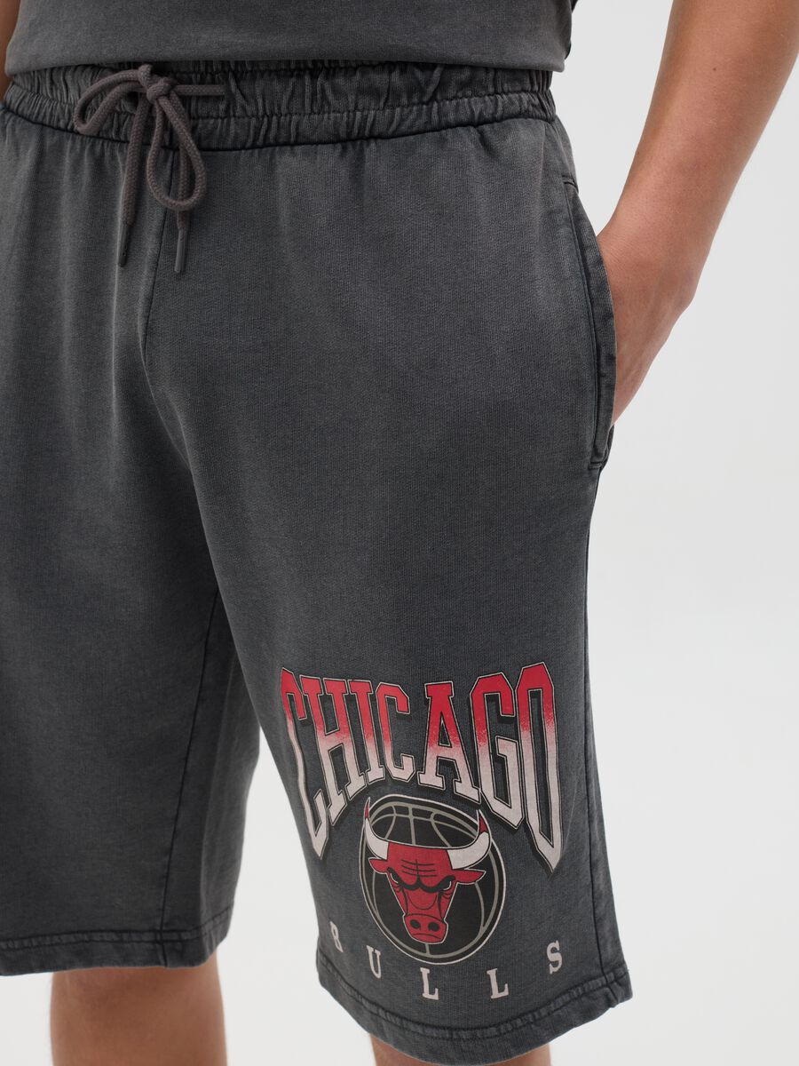 Men's Grey Chicago Bulls Cotton Sports Shorts_2