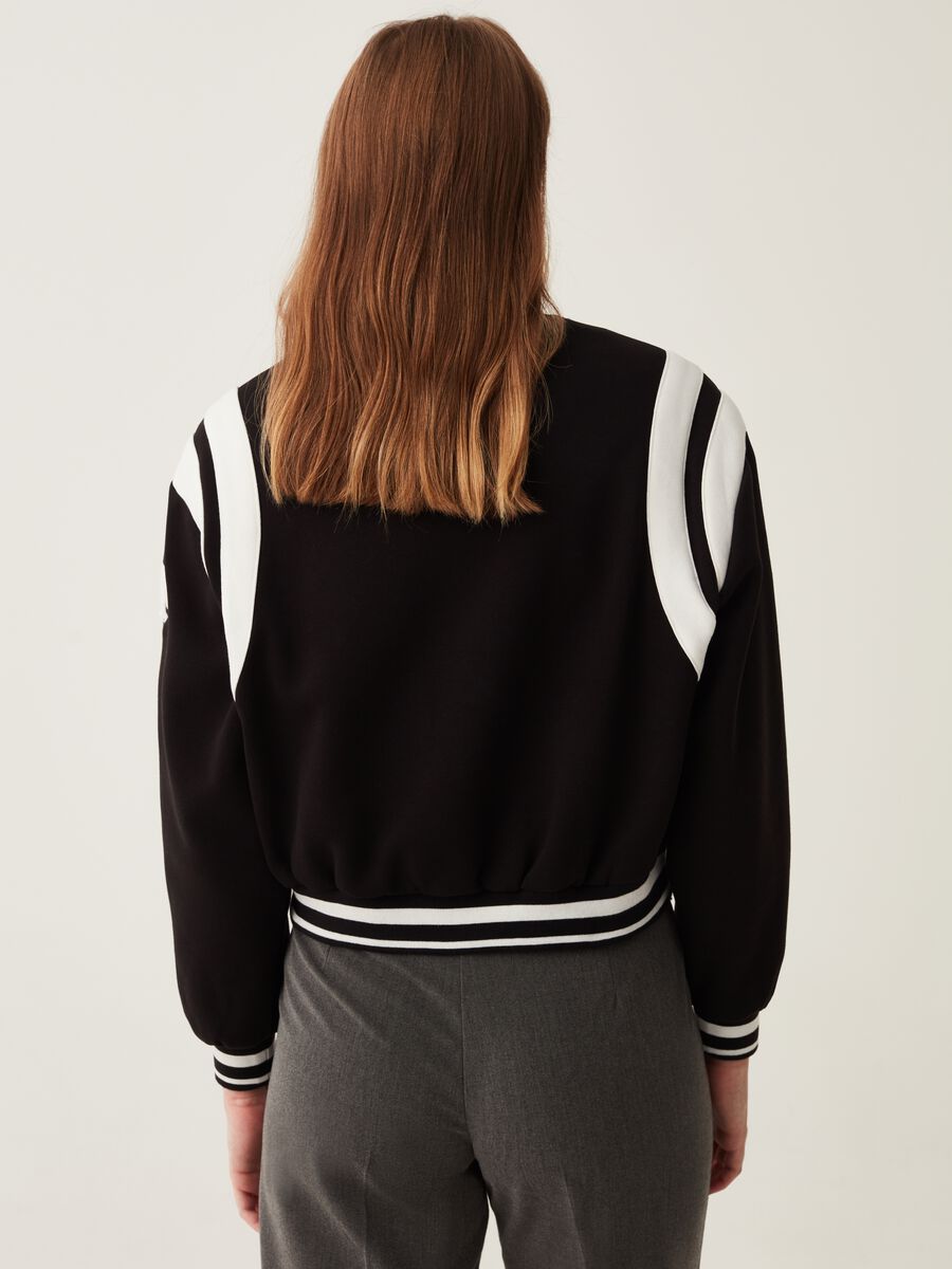 Giacca bomber cropped in felpa_2