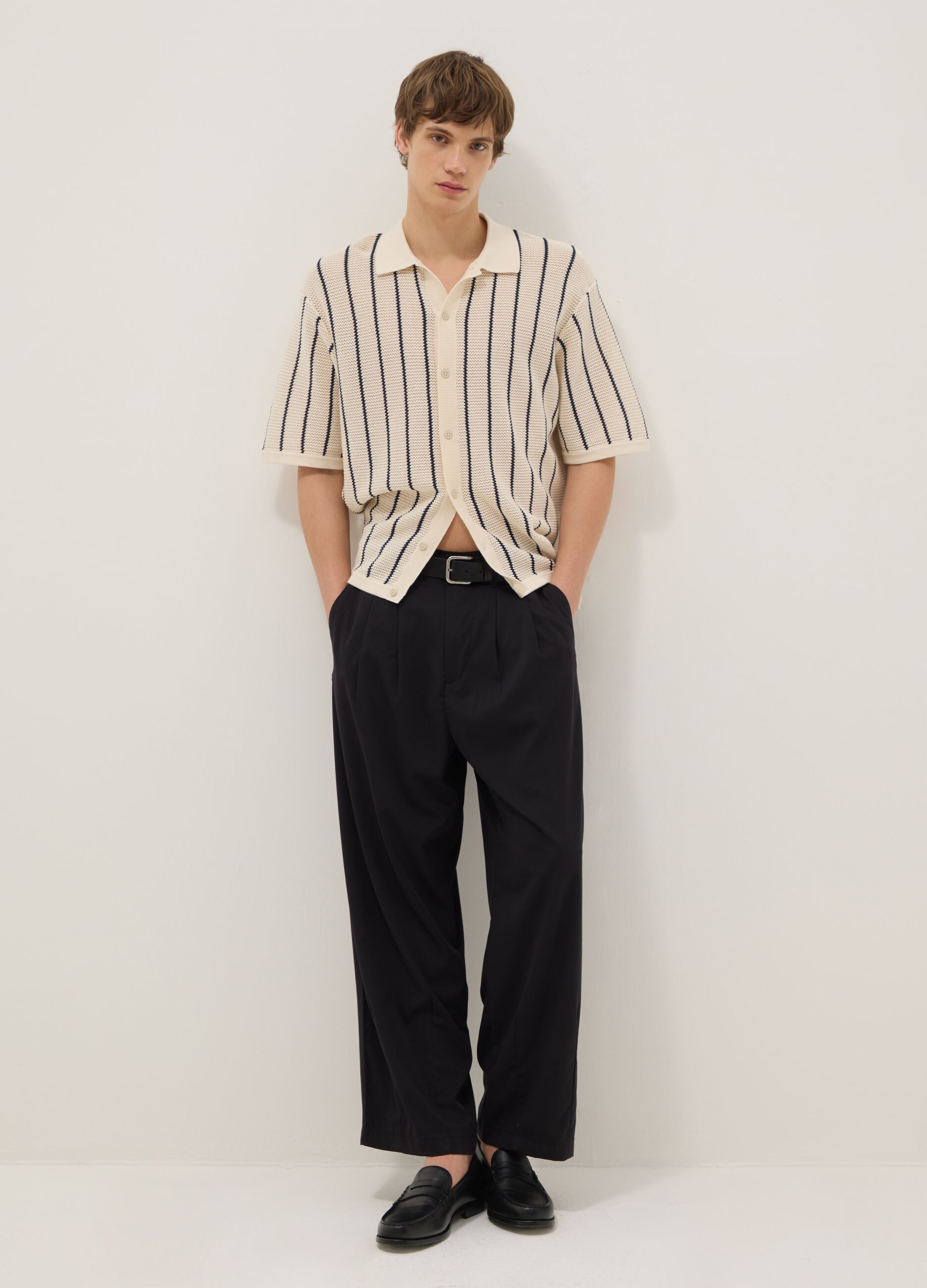 Pantaloni chino neri in viscosa elasticizzati regular fit