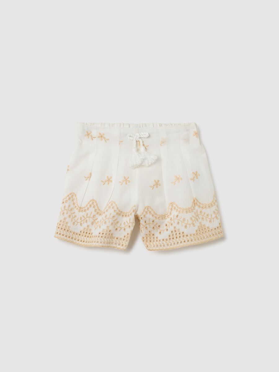 Girls' multicolour pure cotton regular fit shorts with embroidery_0