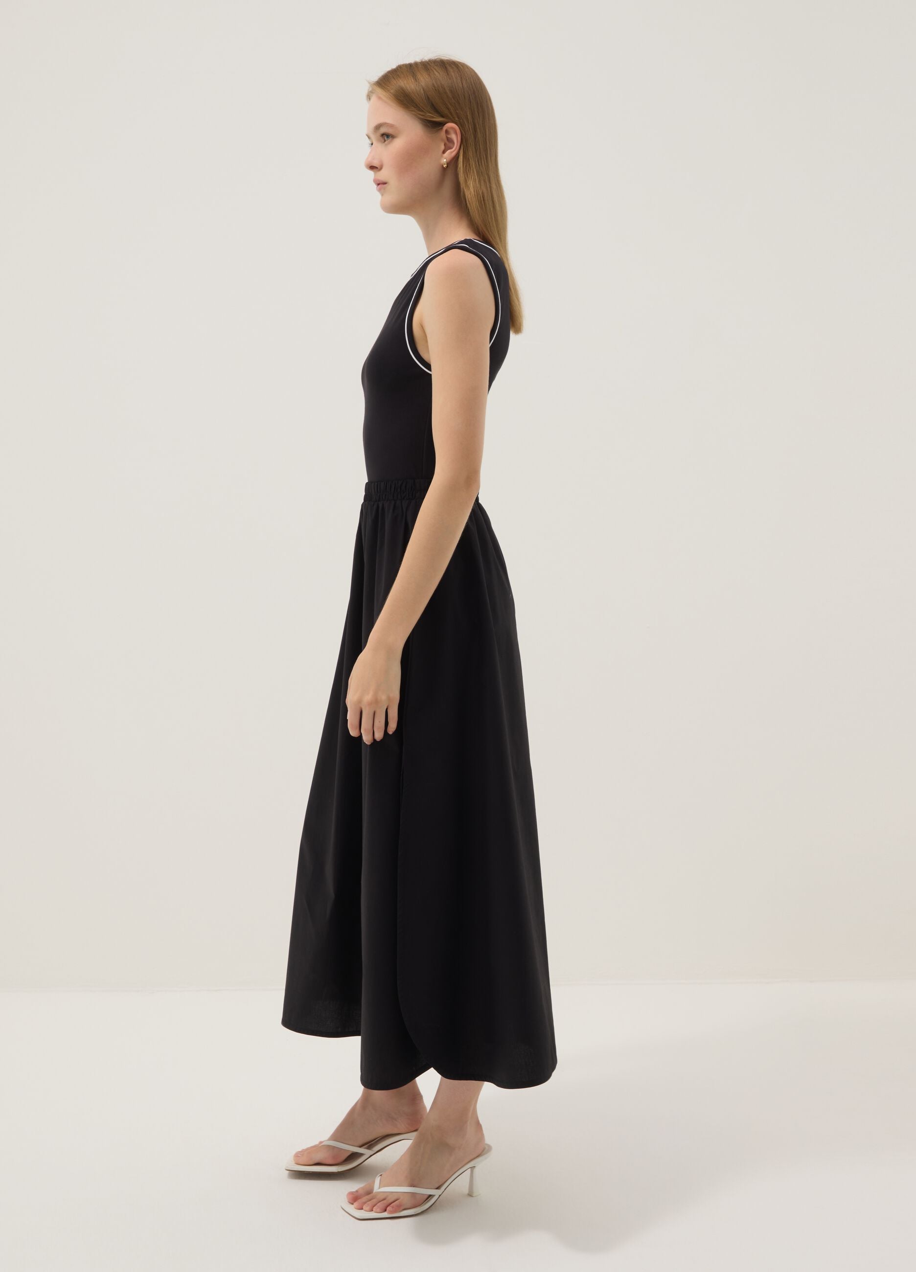 Brown midi dress in stretch cotton
