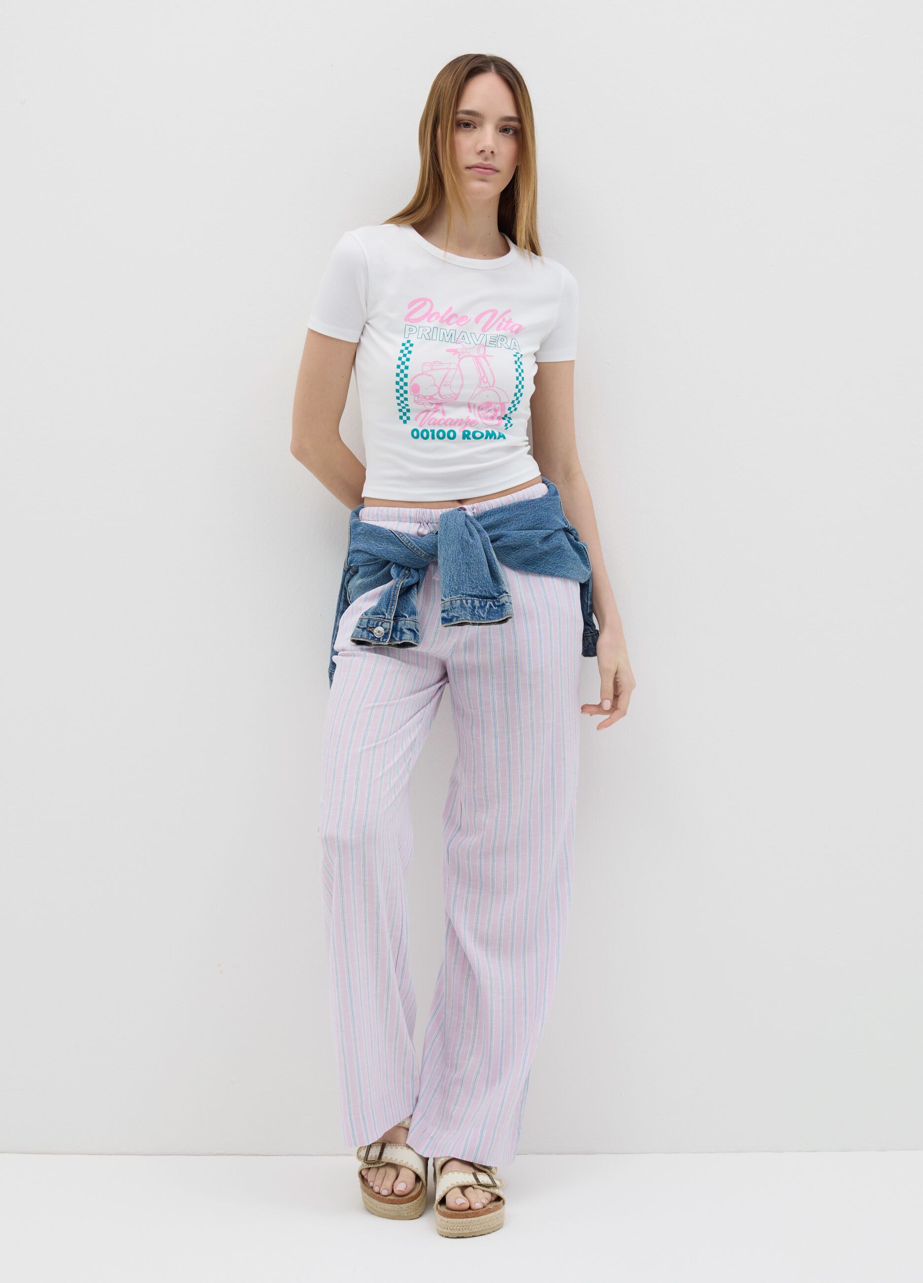 Relaxed-fit trousers with drawstring