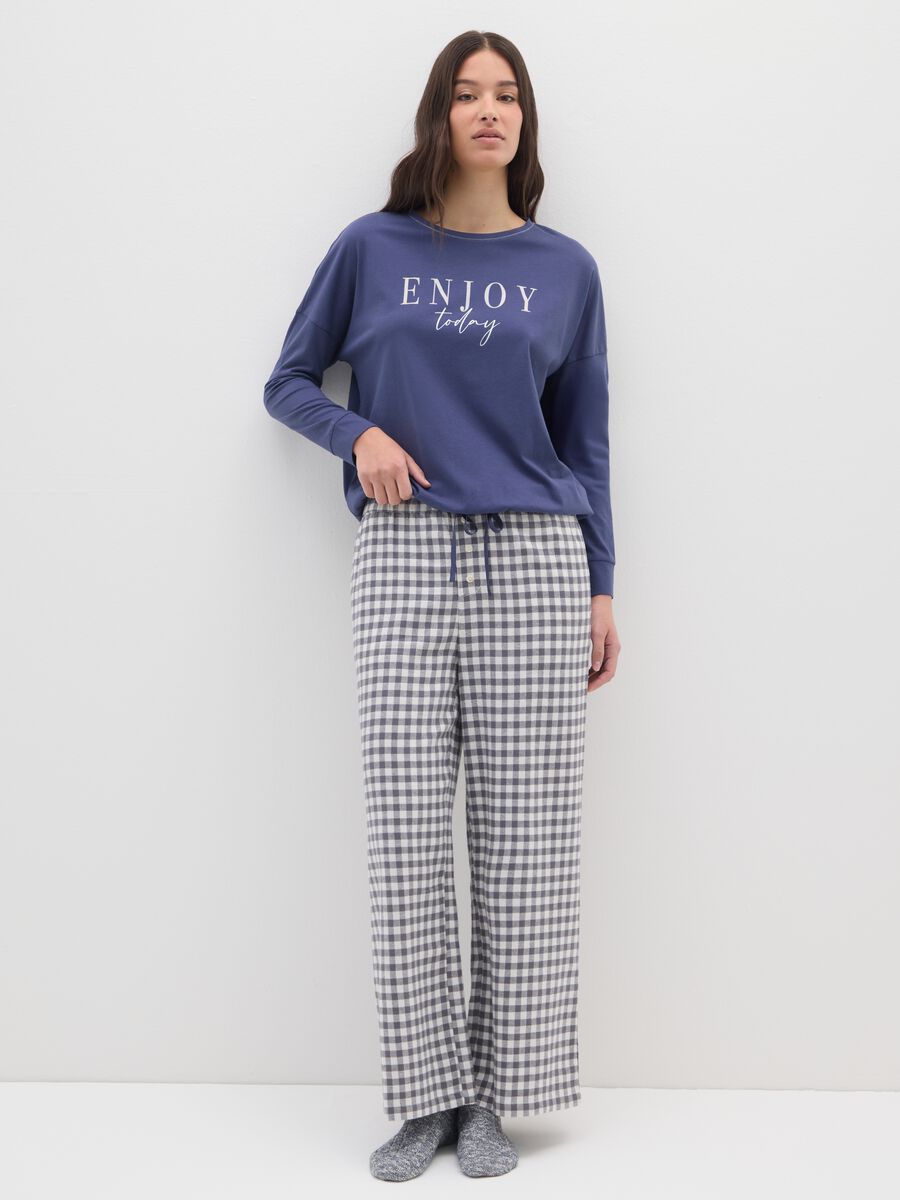 Maglia da pigiama blu con scritta_0