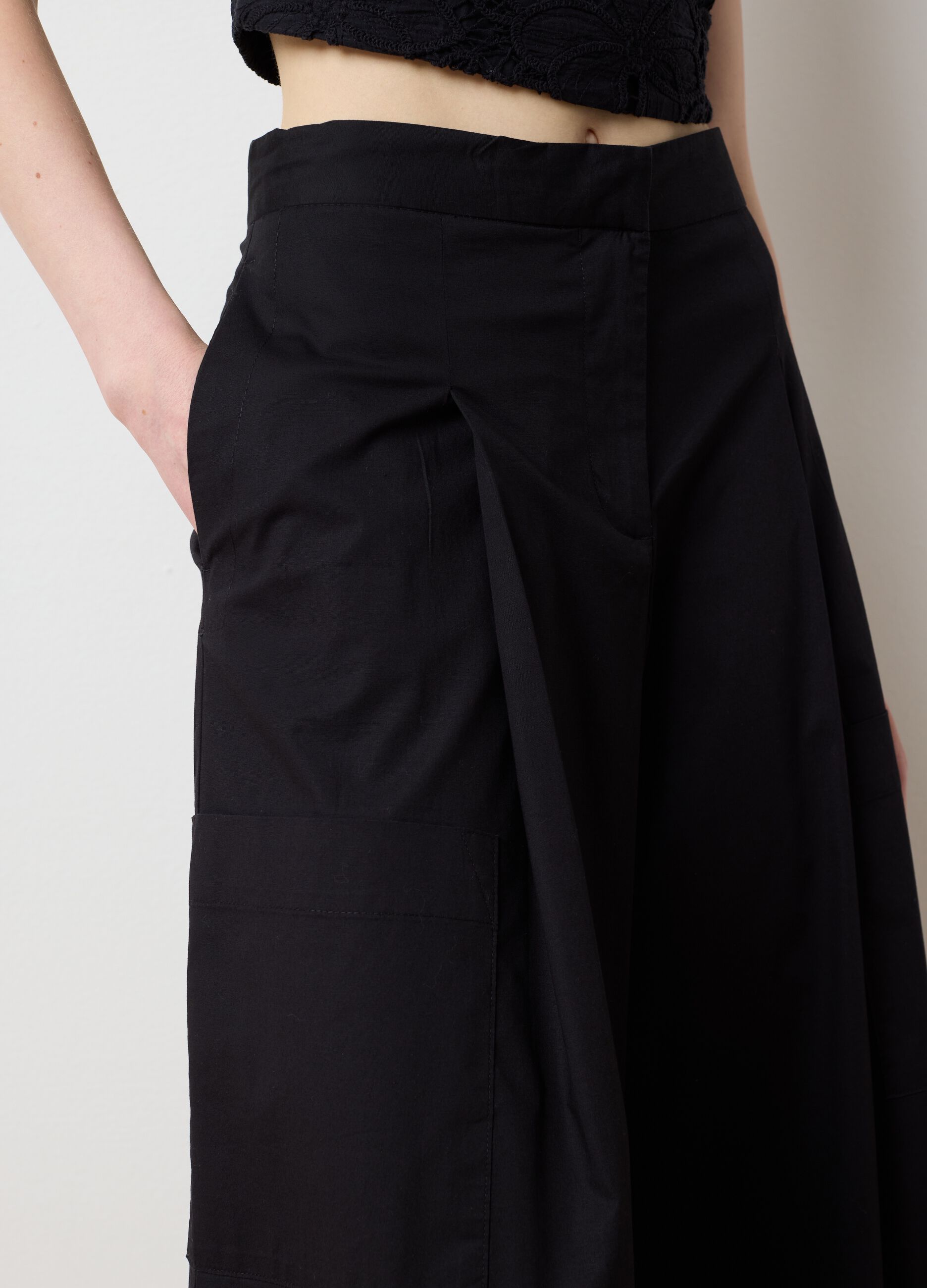 Women's black stretch cotton culottes