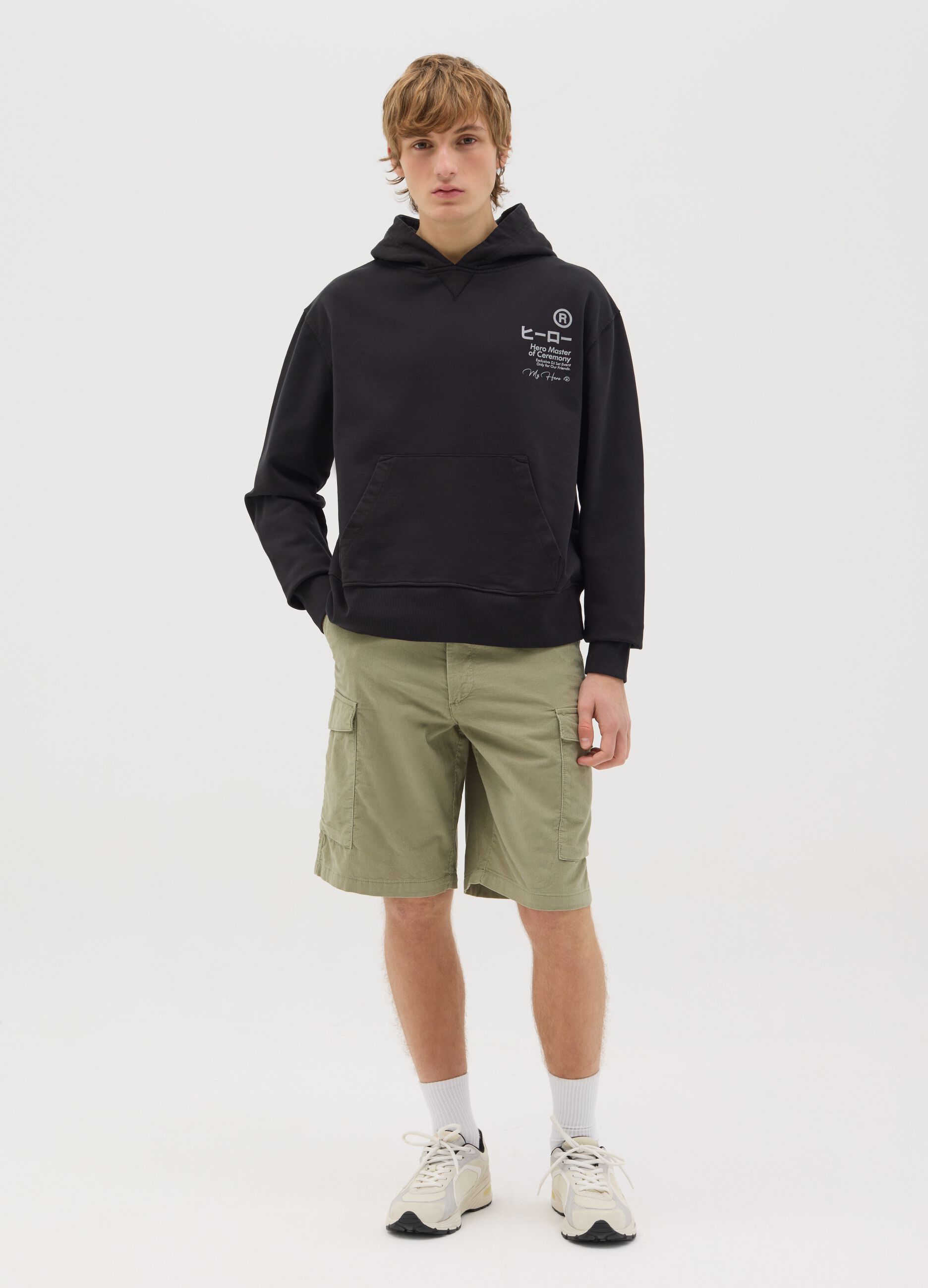 Green cargo Bermuda shorts in cotton