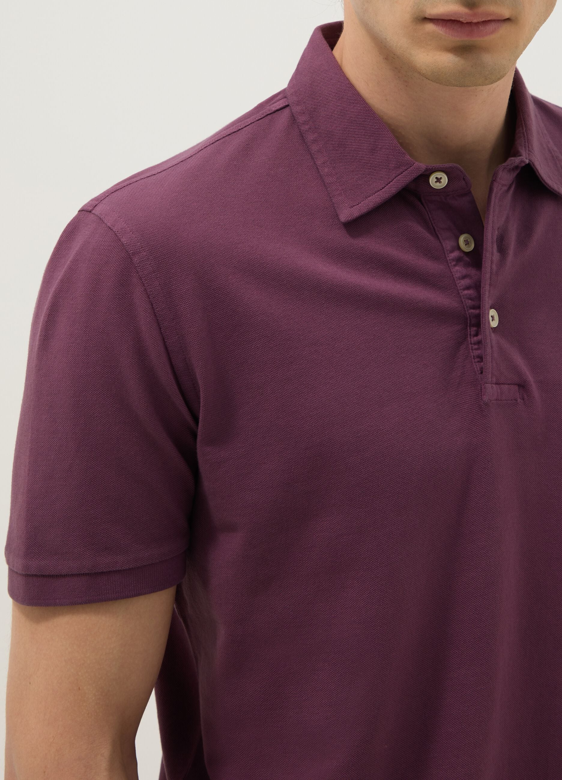 Polo viola in puro cotone a maniche corte slim fit