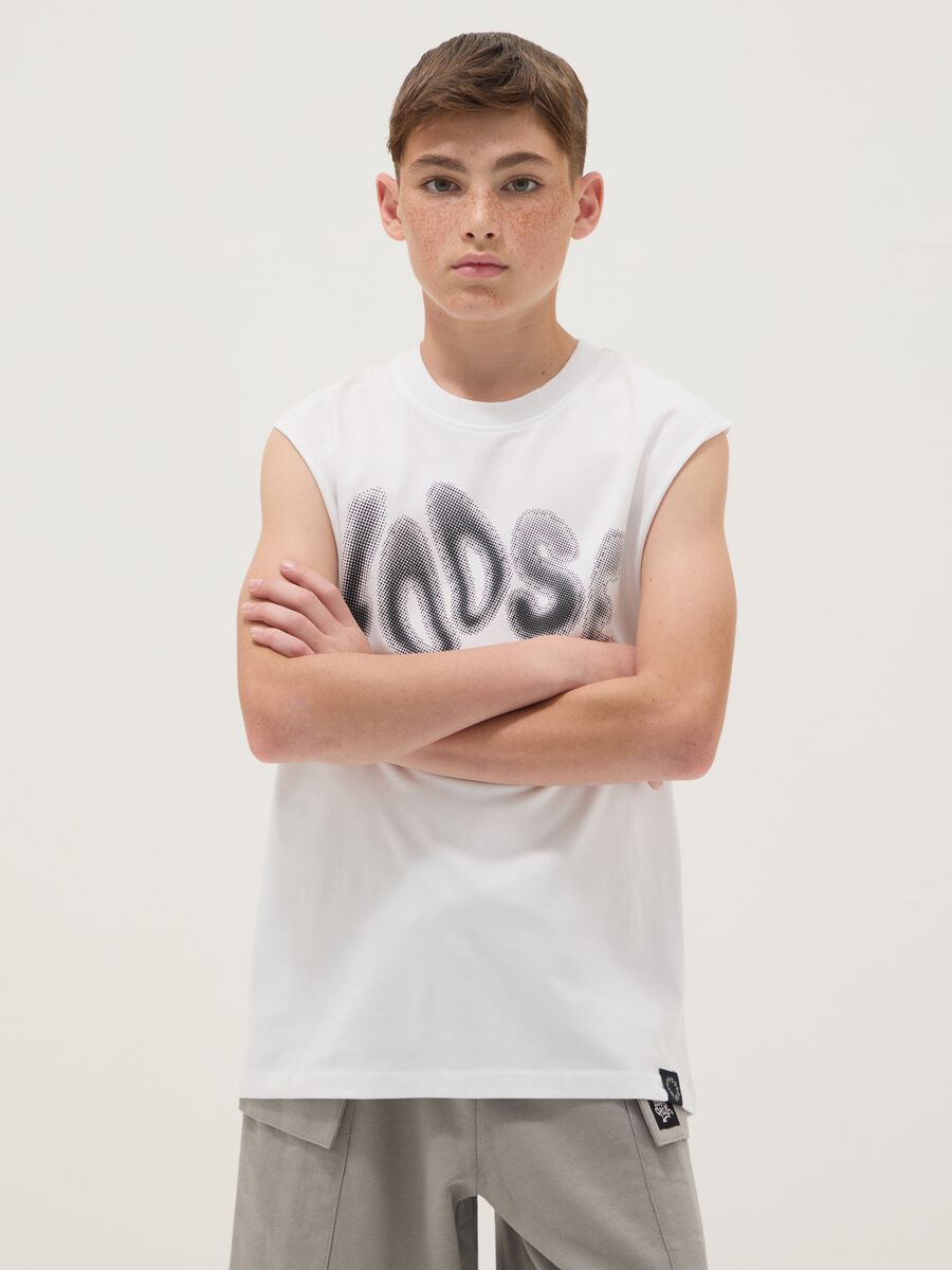 White pure cotton oversized-fit vest for boys_0