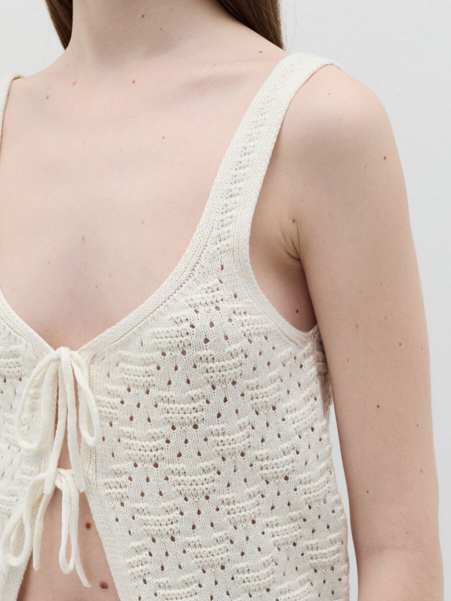White cropped tank top with laces_2