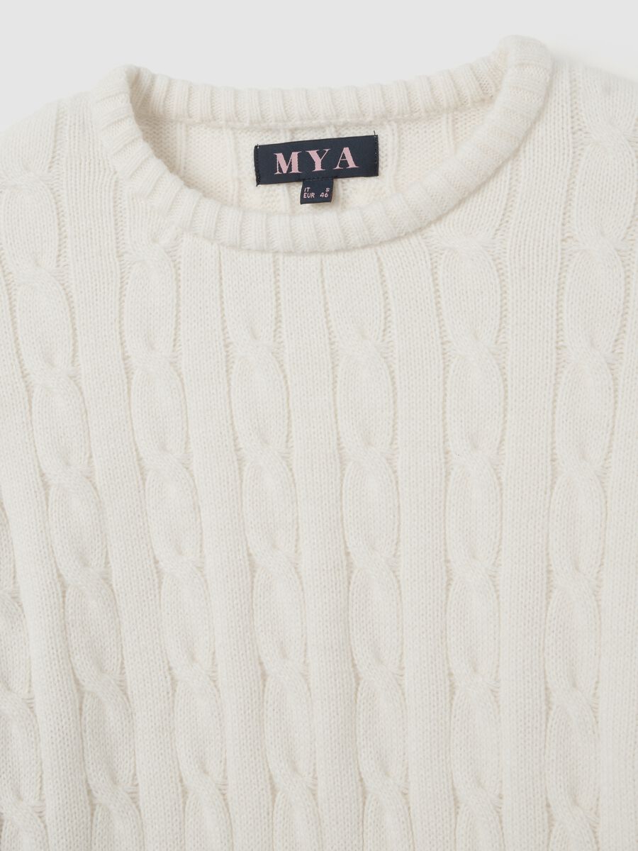 White Pullover in Acrylic and Wool Blend_5