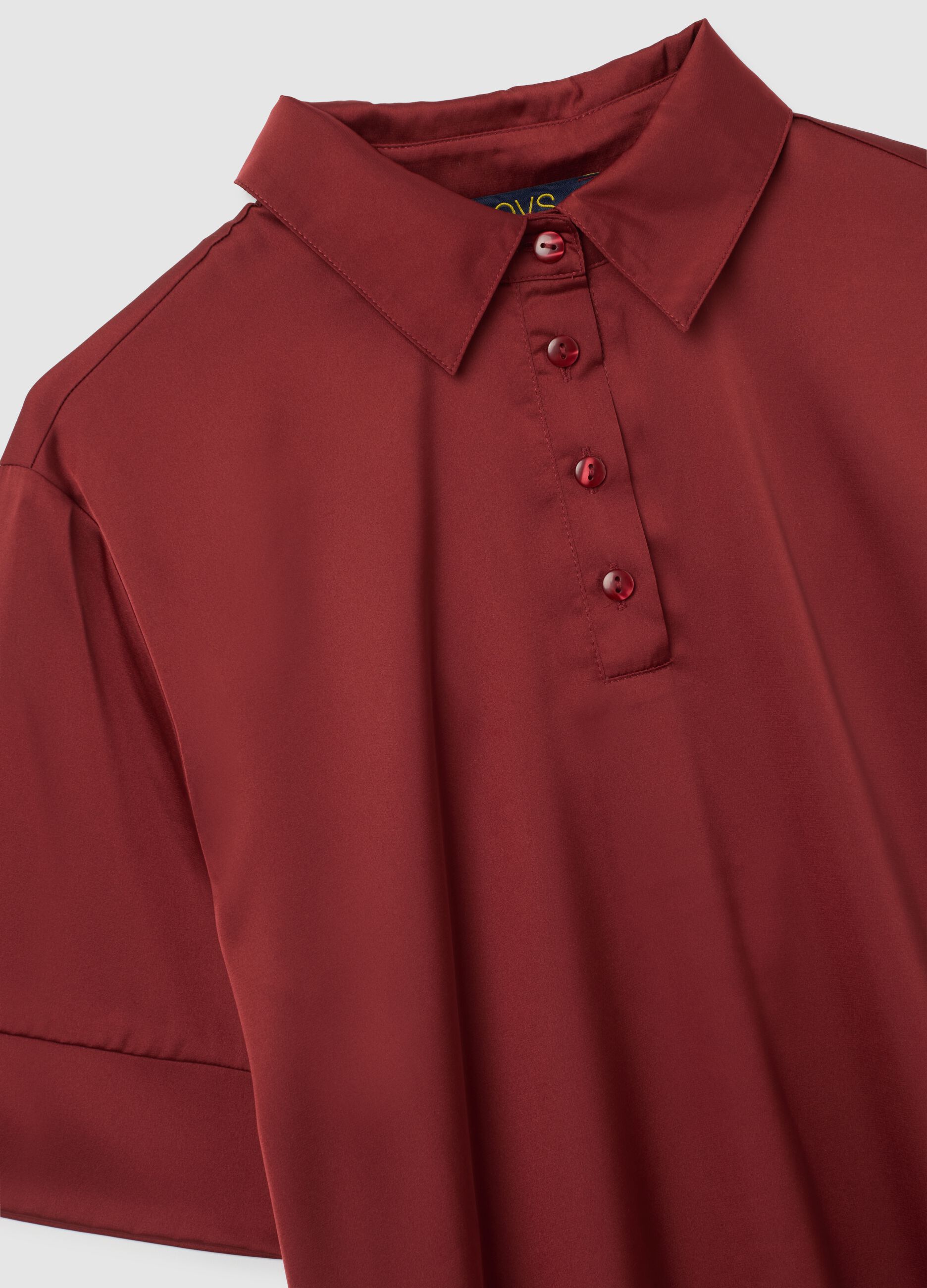 Camicia in satin rossa regular fit