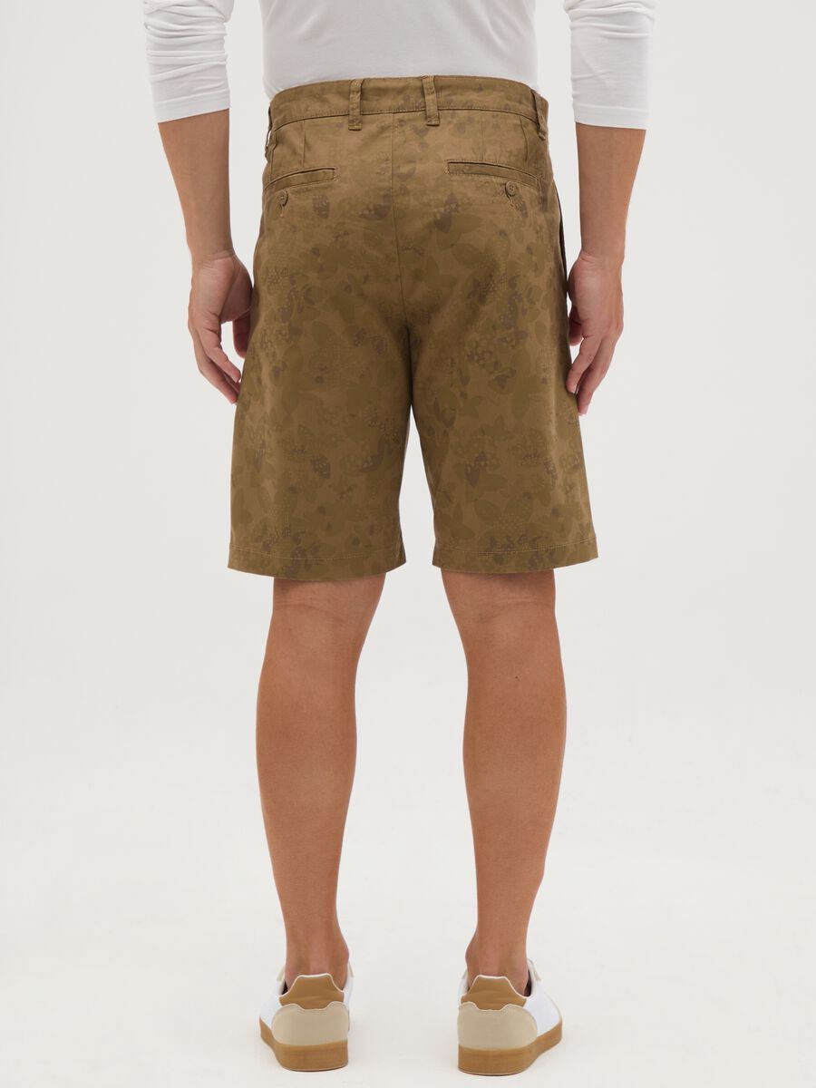 Men's brown regular fit cotton shorts_3