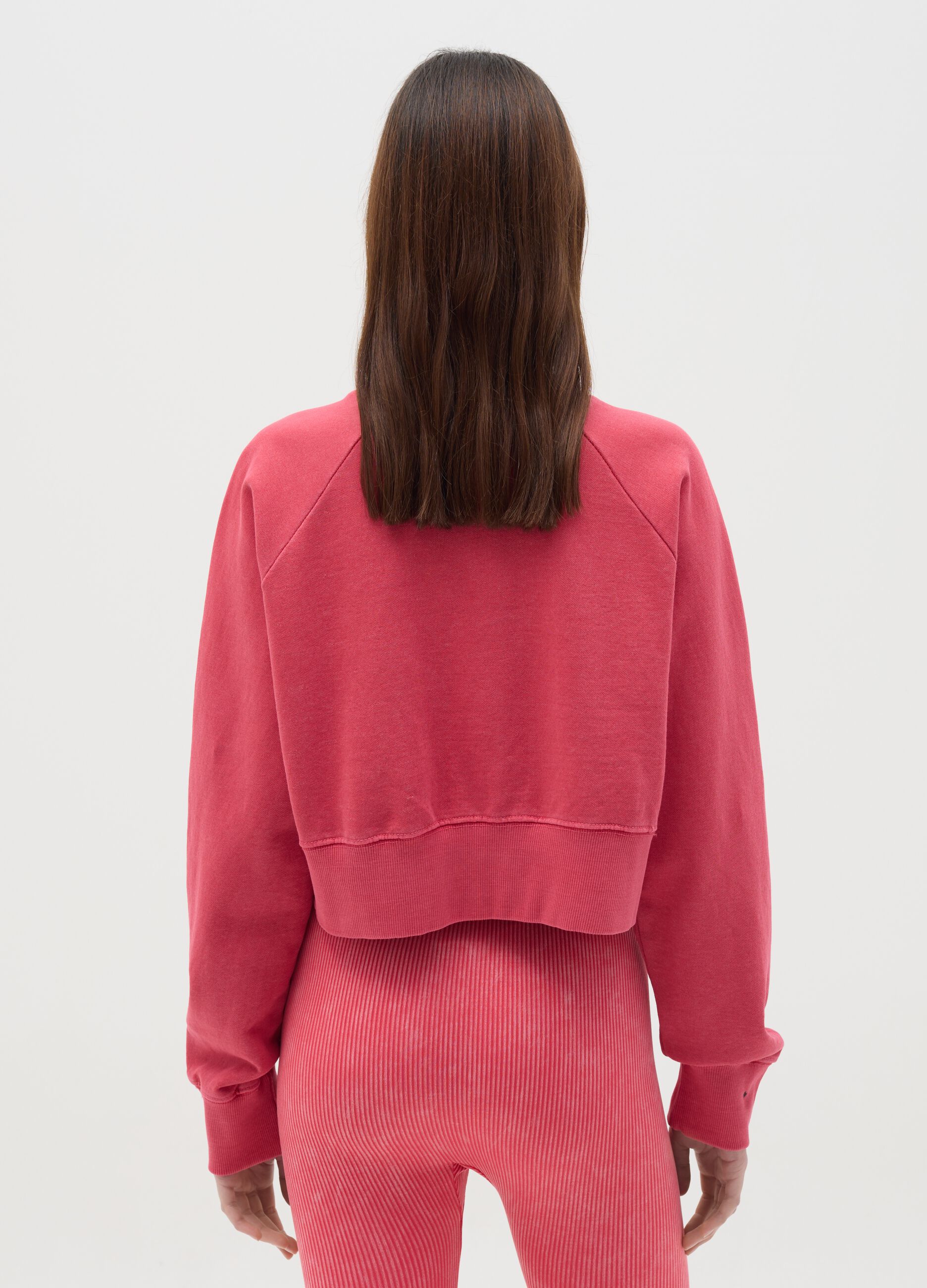 Cropped sweatshirt with logo print