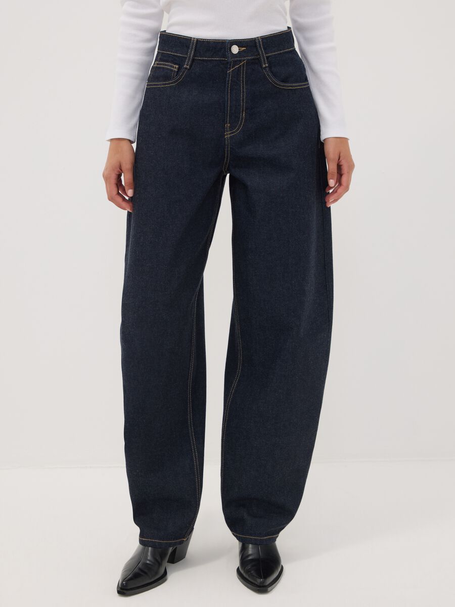 Dark wash pure cotton denim barrel-fit jeans_1