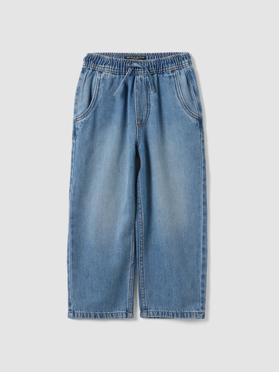 Jogger blu chiaro in misto cotone e viscosa con coulisse per bambino_0