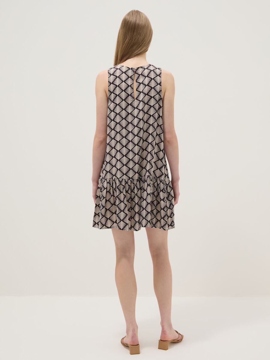 Multicolour dress with geometric pattern_2