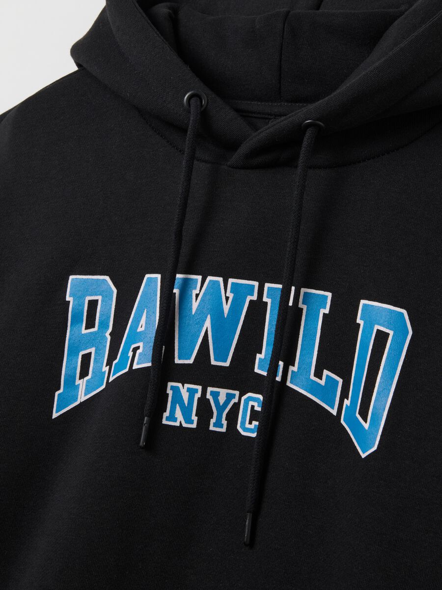 Regular fit black cotton blend hoodie_5