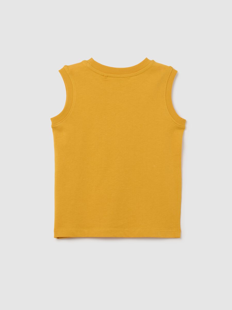 Yellow regular fit pure cotton boys' vest with print_1