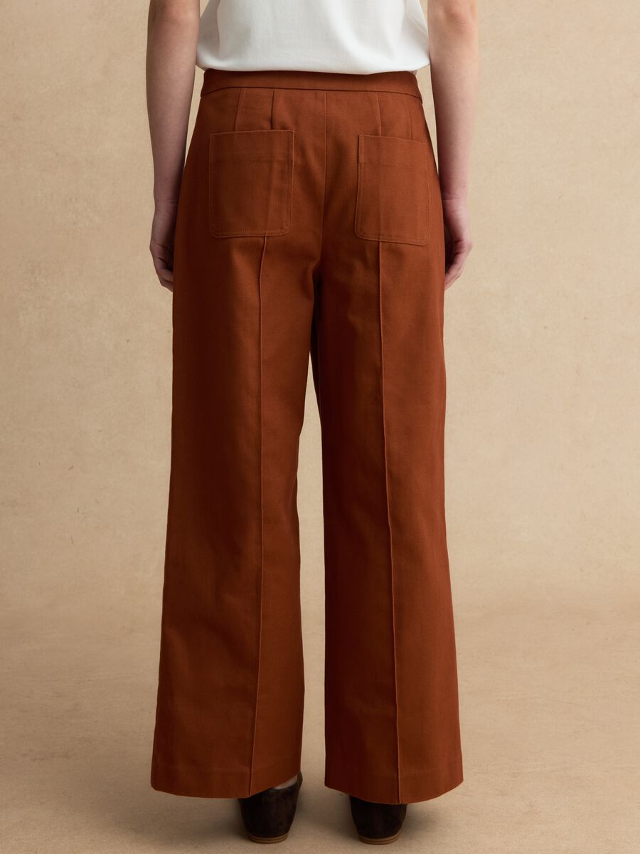 Pantaloni marroni cognac in puro cotone_2