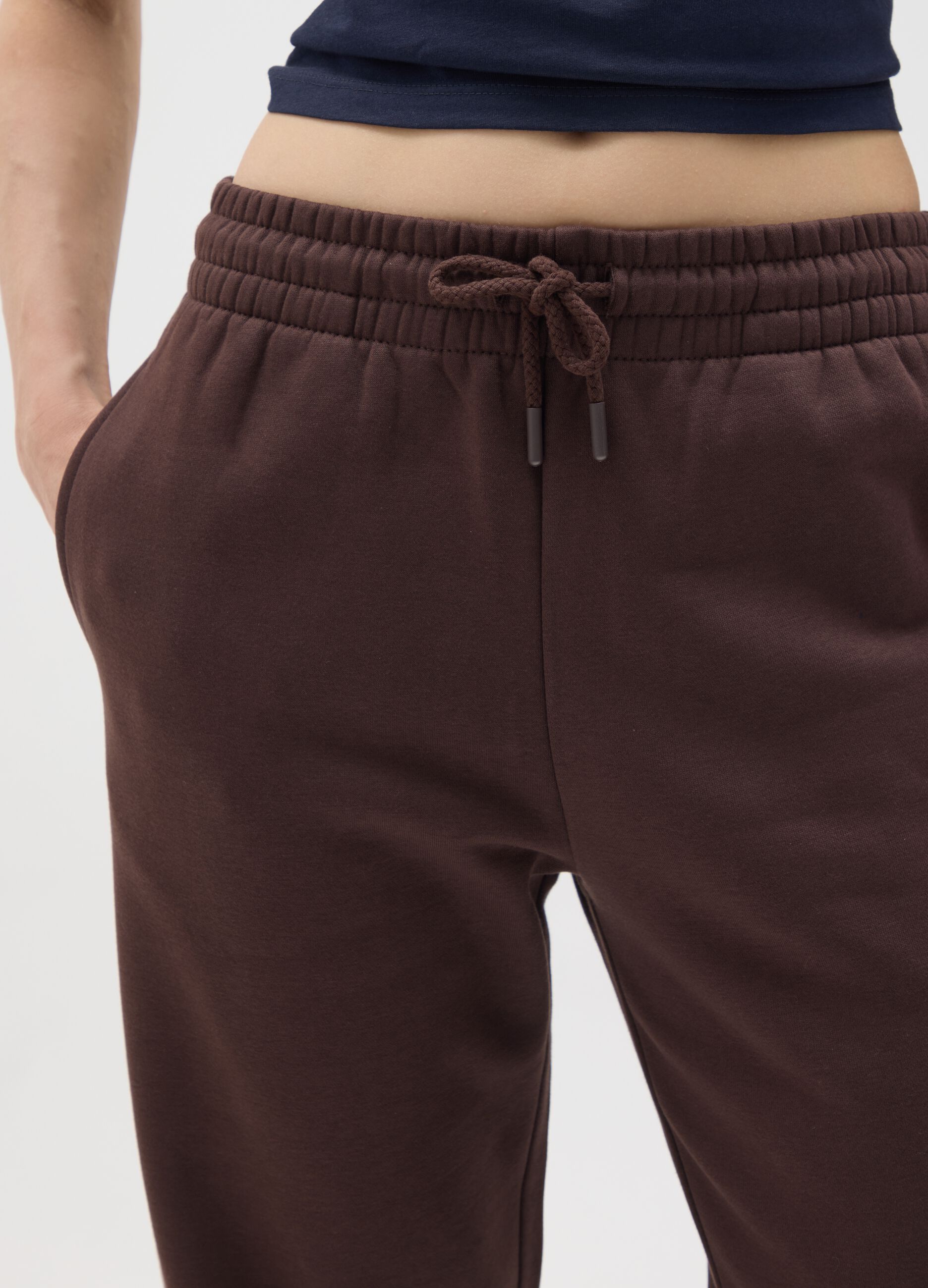 Brown cotton blend trousers with regular fit