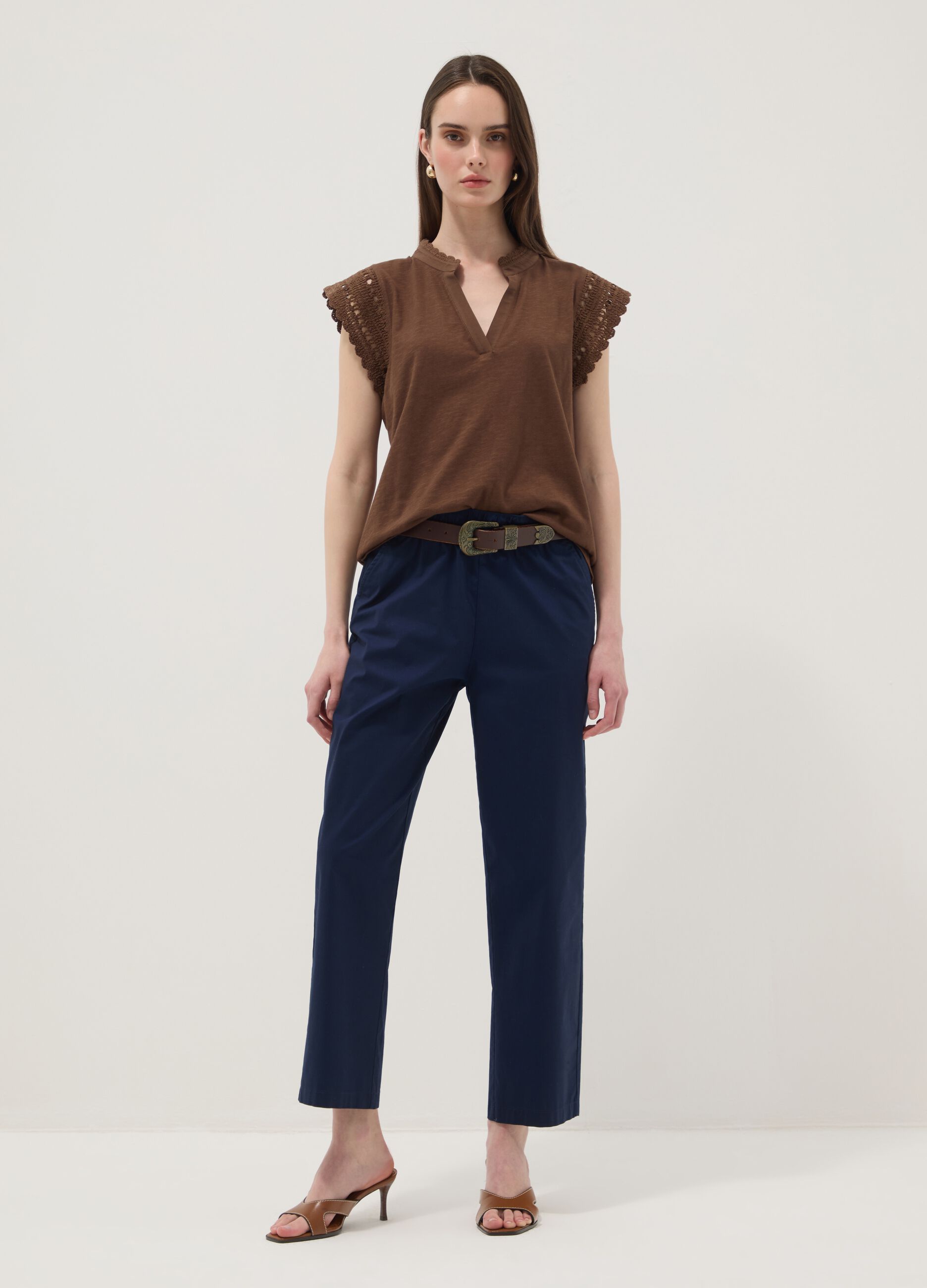 Brown pure cotton T-shirt with crochet details, regular fit