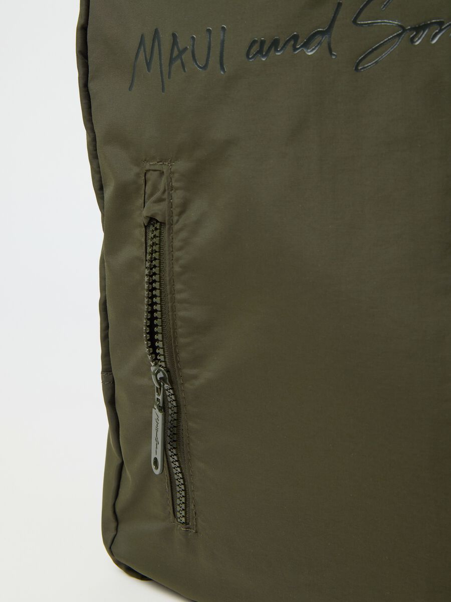 Green Maui and Sons Backpack in Mixed Materials_2