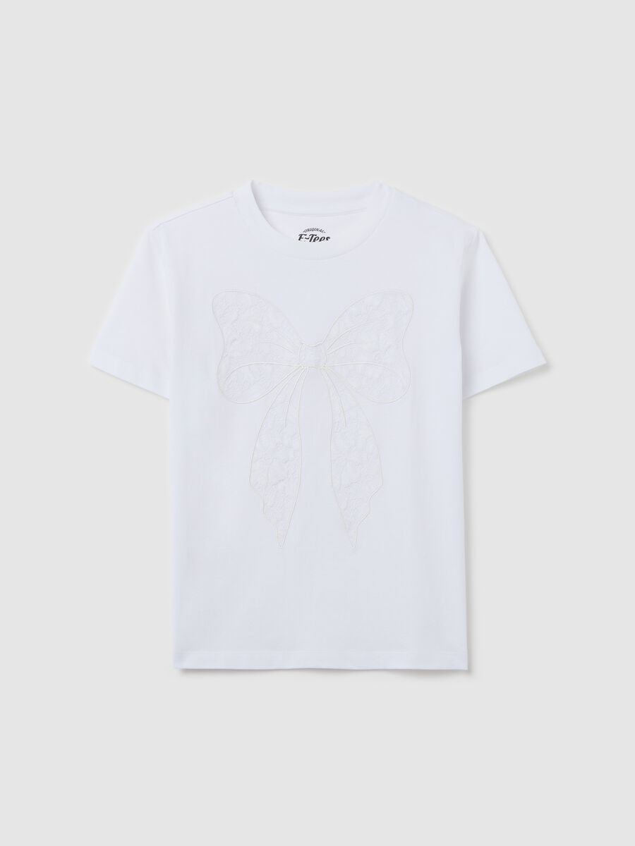 White T-shirt in cotton with lace bow_4