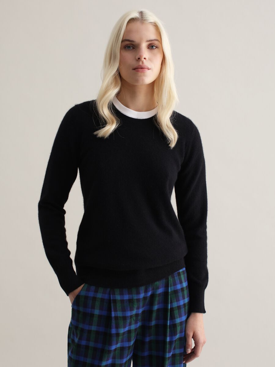 Cashmere pullover with round neck with fold_0