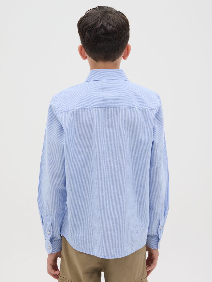 Boys’ light blue regular-fit shirt in cotton and linen blend_1