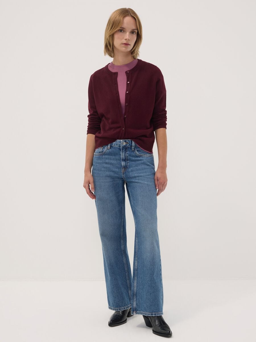 Cardigan viola girocollo regular fit con bottoni_1