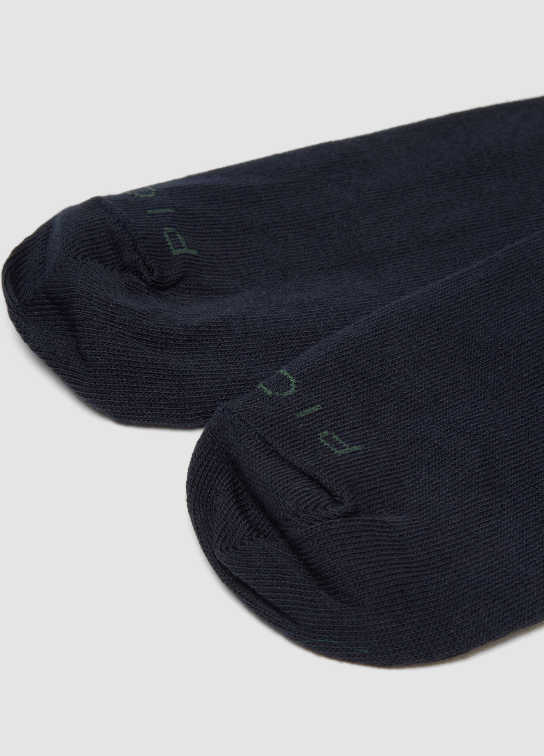 2-pack of navy blue and dark green long socks in stretch cotton