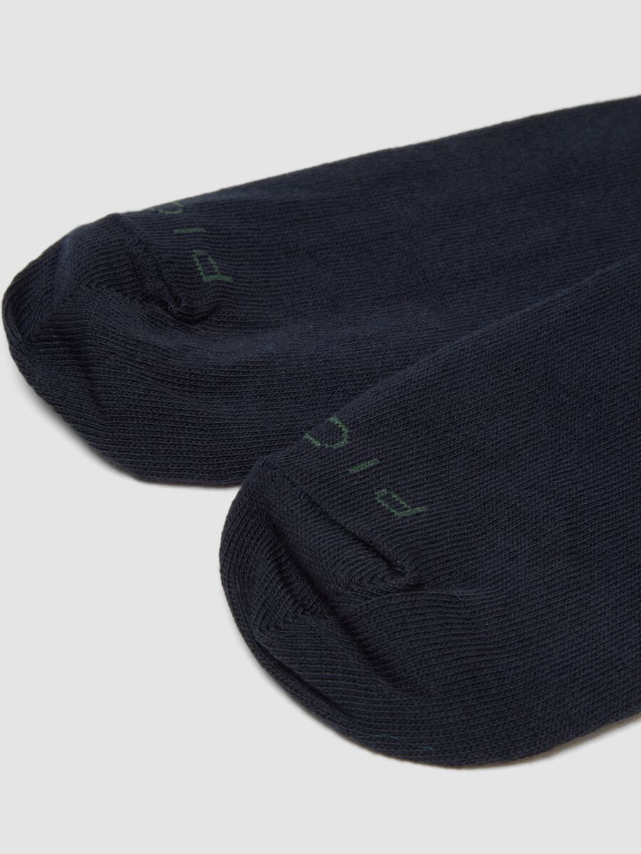2-pack of navy blue and dark green long socks in stretch cotton_2