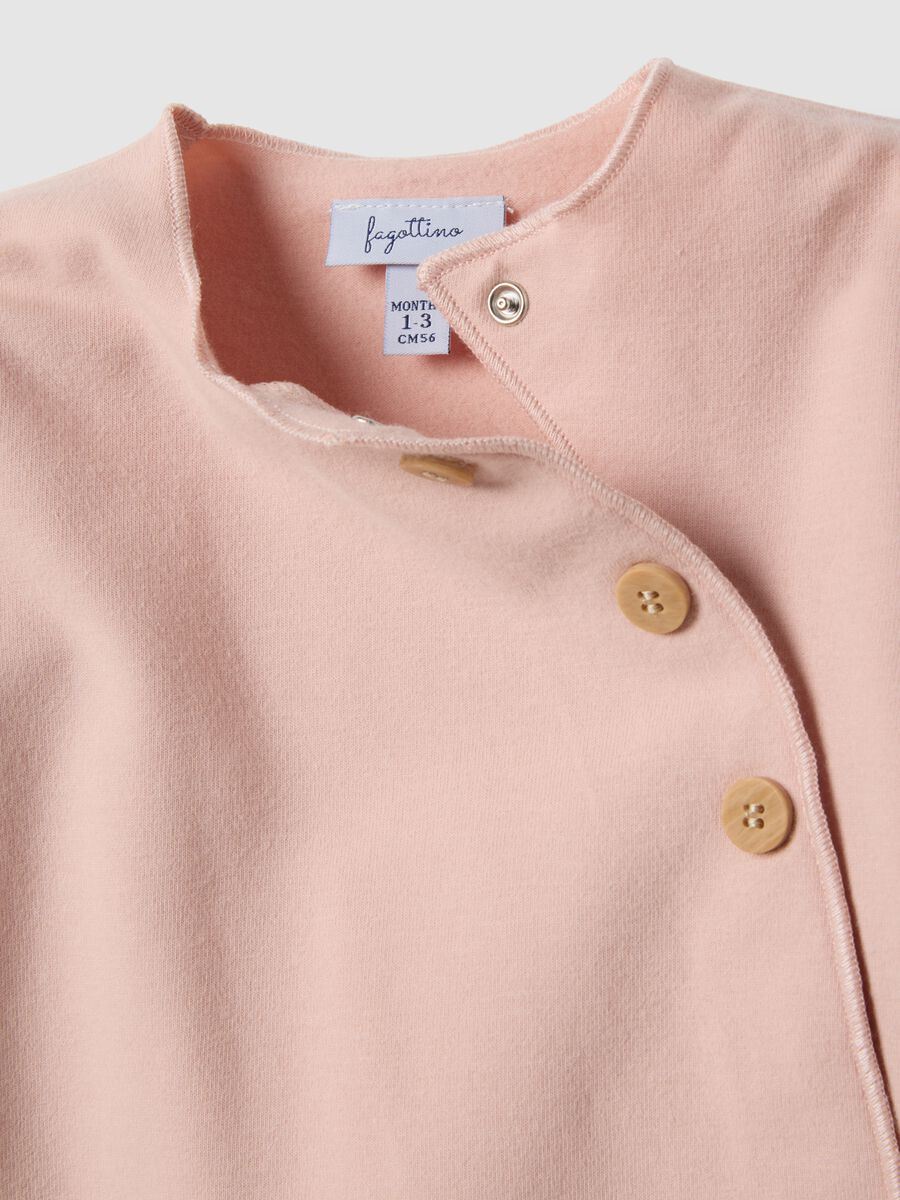 Pink cotton baby girl sleepsuit with perfect fit_2