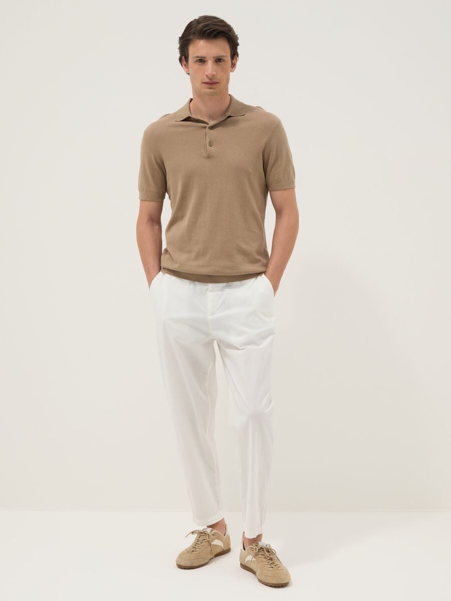 Pantaloni chino bianchi in cotone elasticizzato carrot fit_0