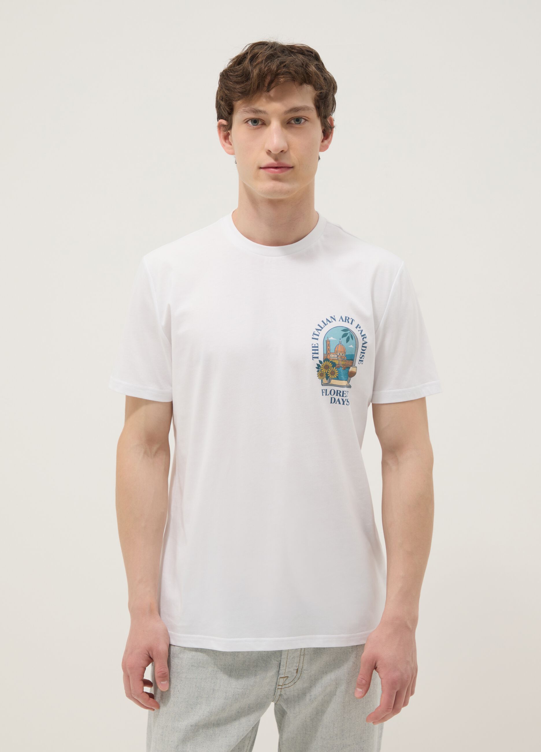White pure cotton T-shirt with graphic print, regular fit