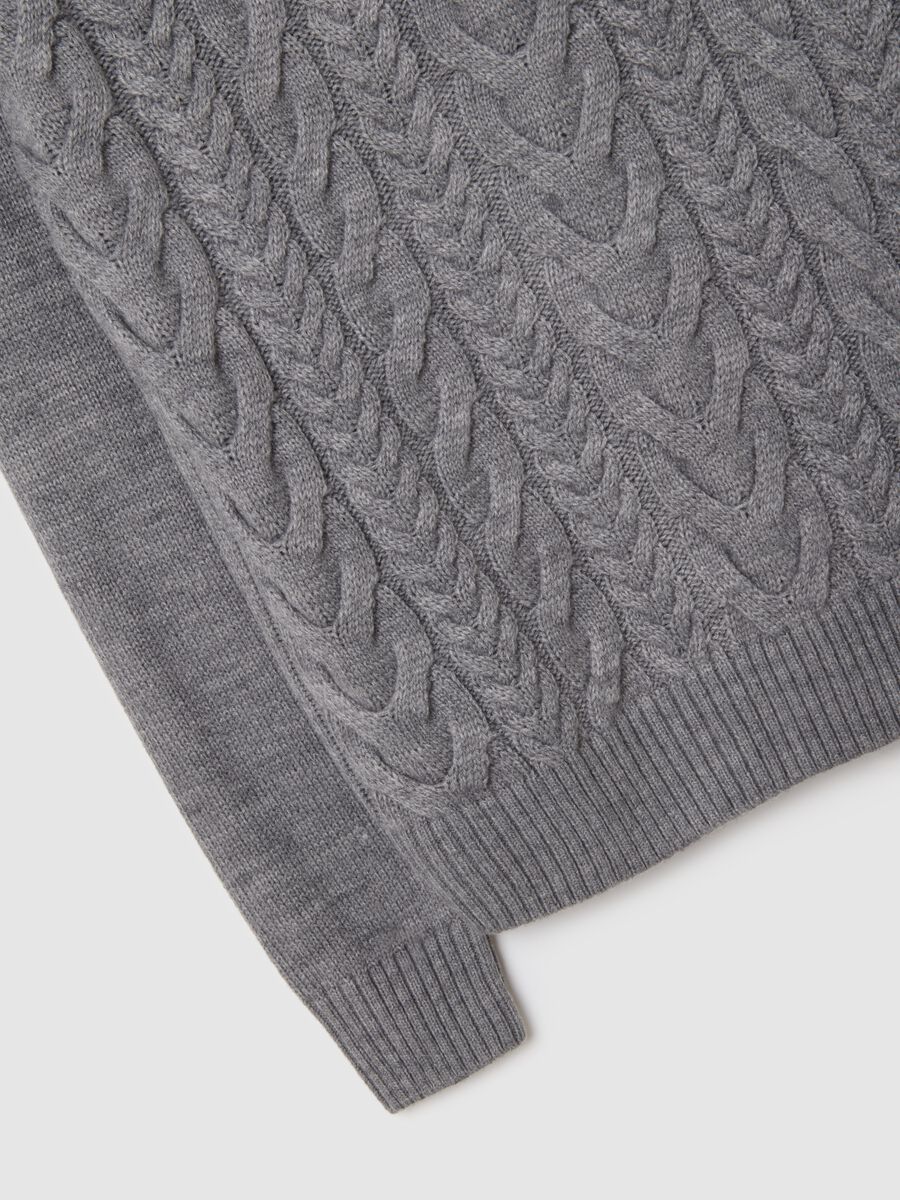 Grey turtleneck regular fit with jacquard pattern_5