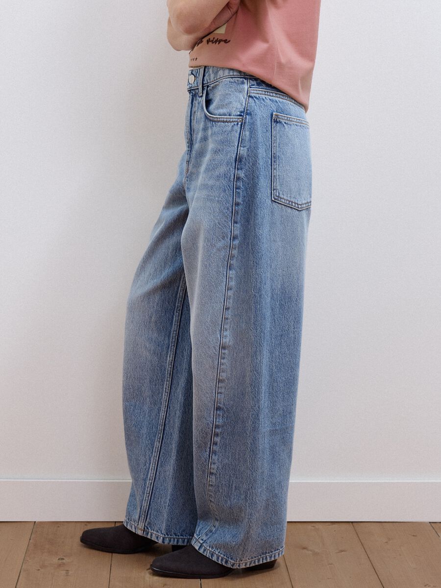 Light Blue Balloon-Fit Jeans in Pure Cotton_3