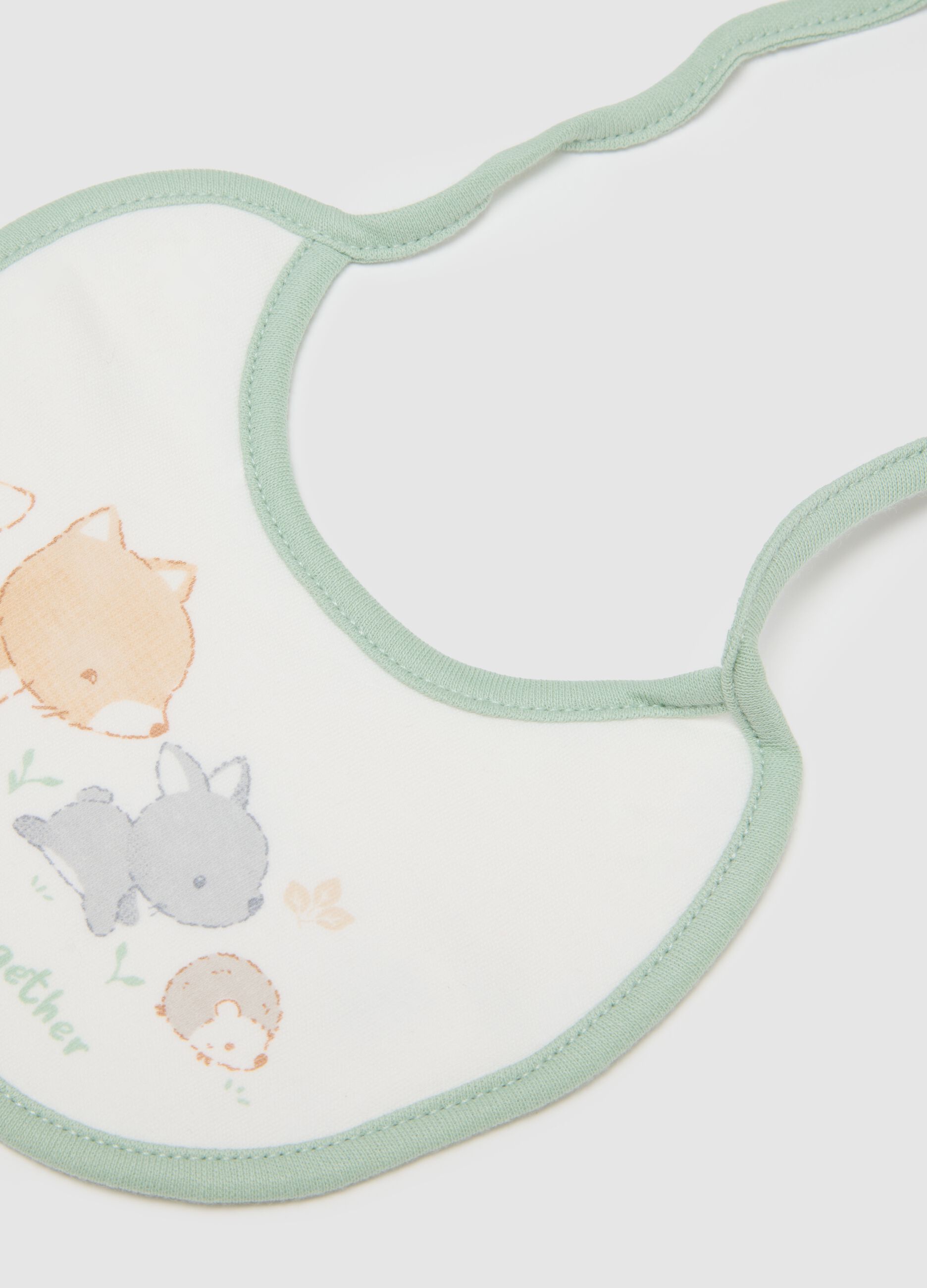 Pack of two baby bibs in pure white cotton