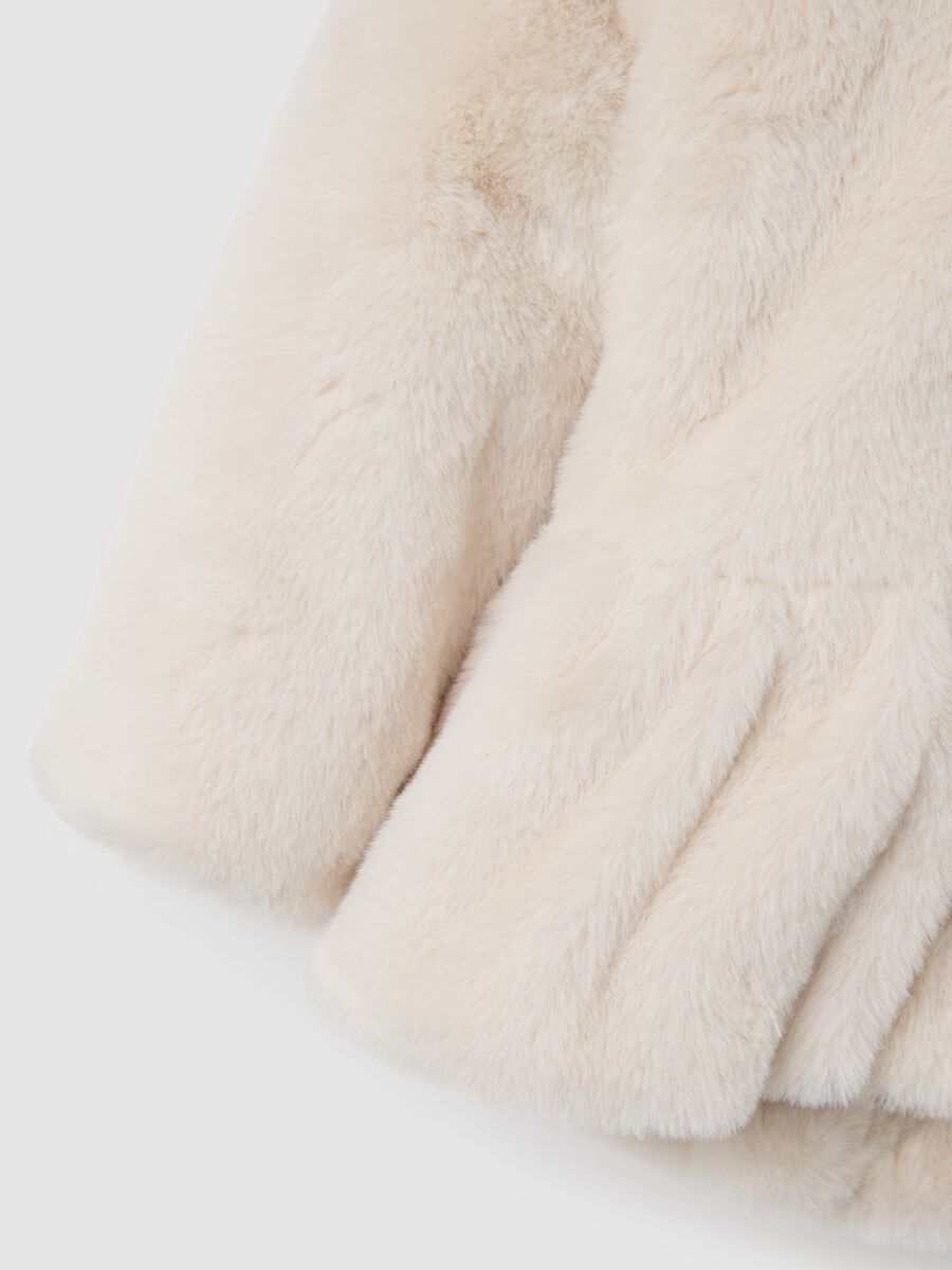 Giacca imbottita da bambina beige regular fit con cappuccio_3