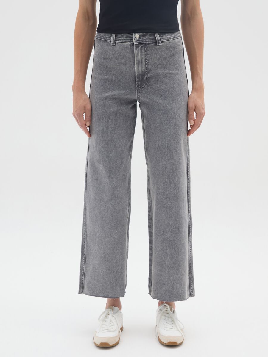 Grey wide leg cotton blend jeans_1