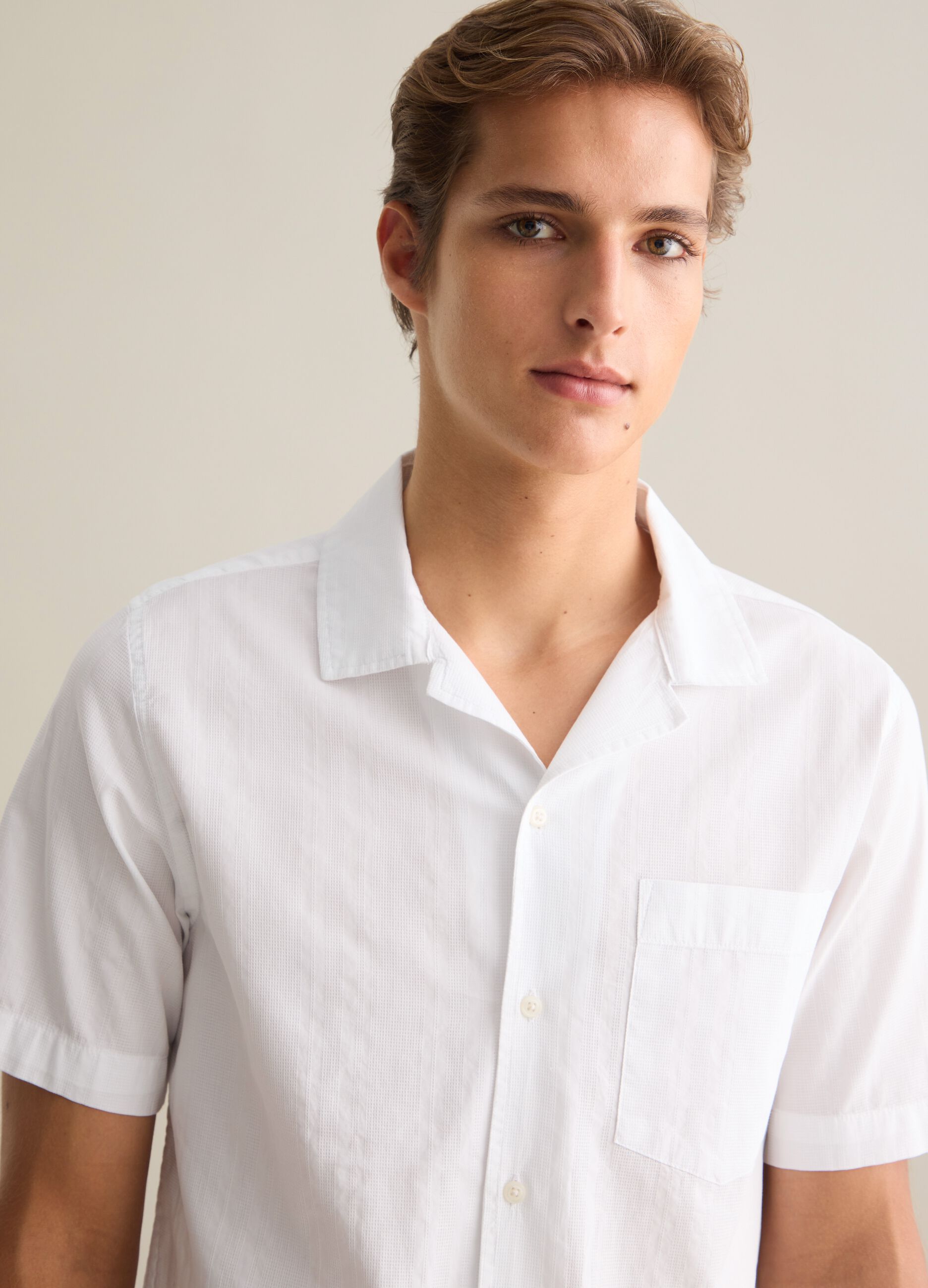 Men's White Pure Cotton Regular Fit Shirt with Pocket