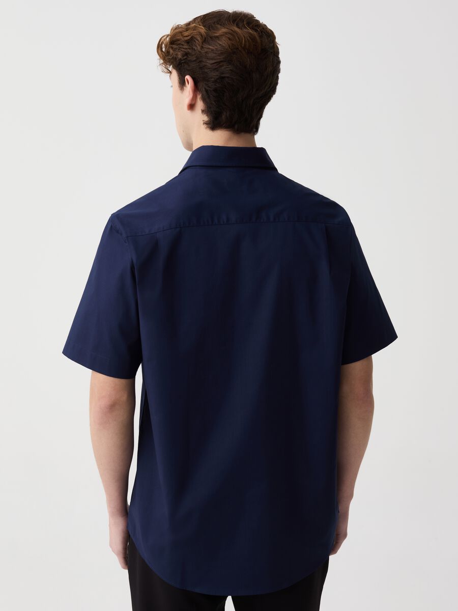 Short-sleeved regular-fit shirt with pocket_2
