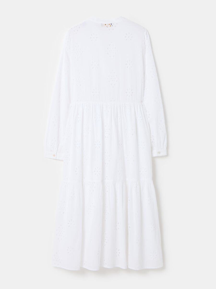 Broderie anglaise dress with V neck_3