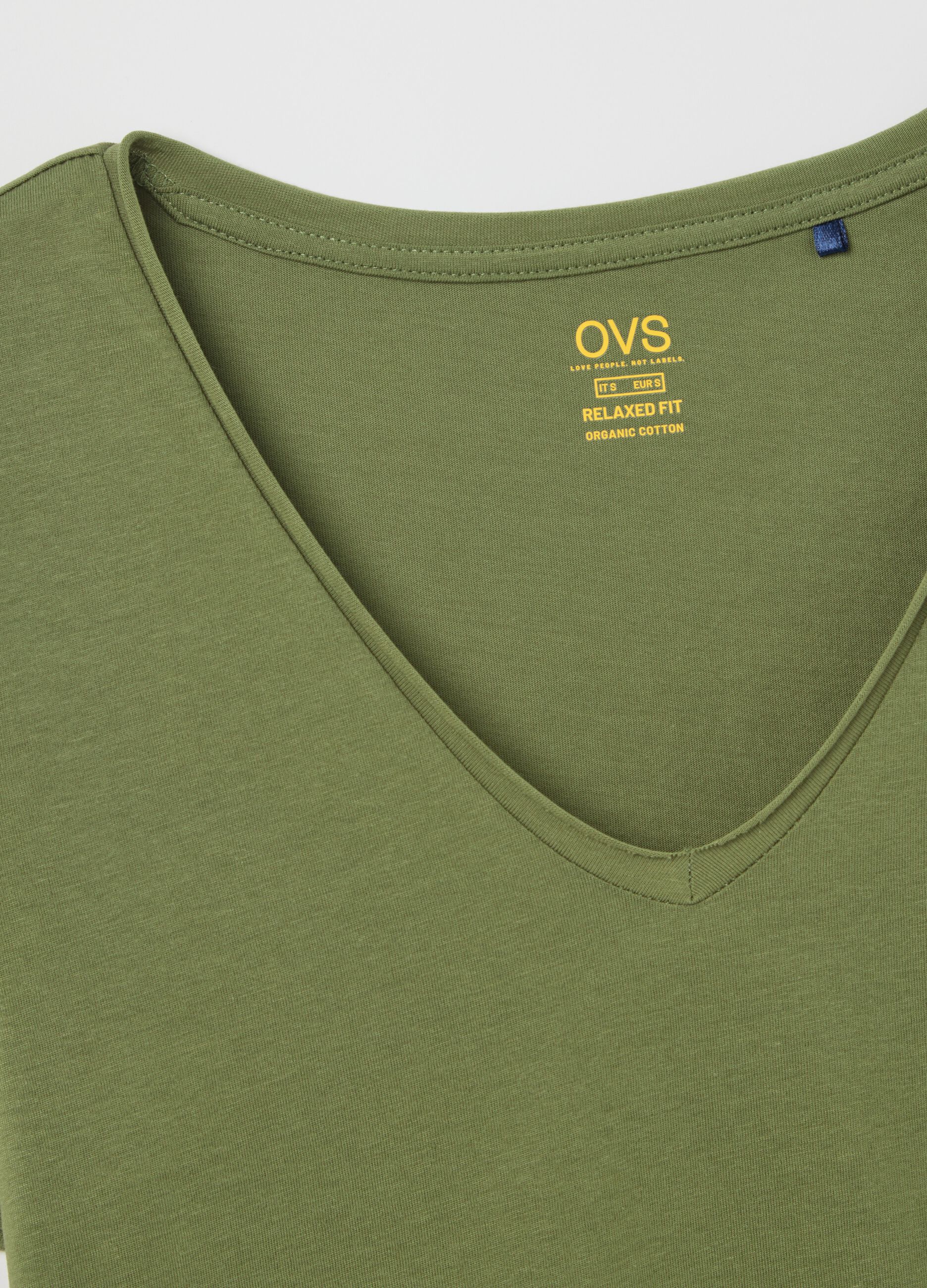 Green organic cotton T-shirt with V neck