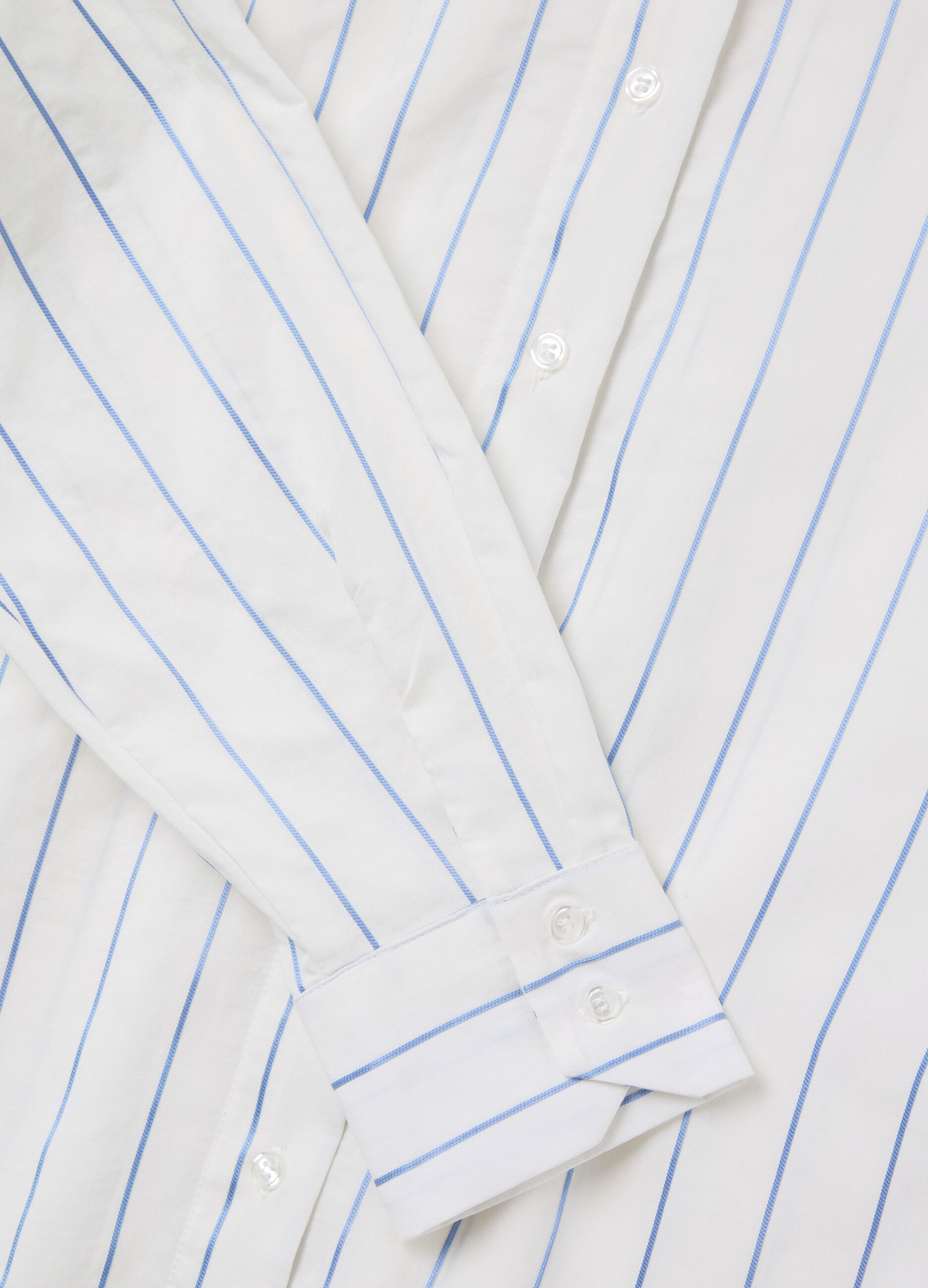 Shirt with vertical stripes