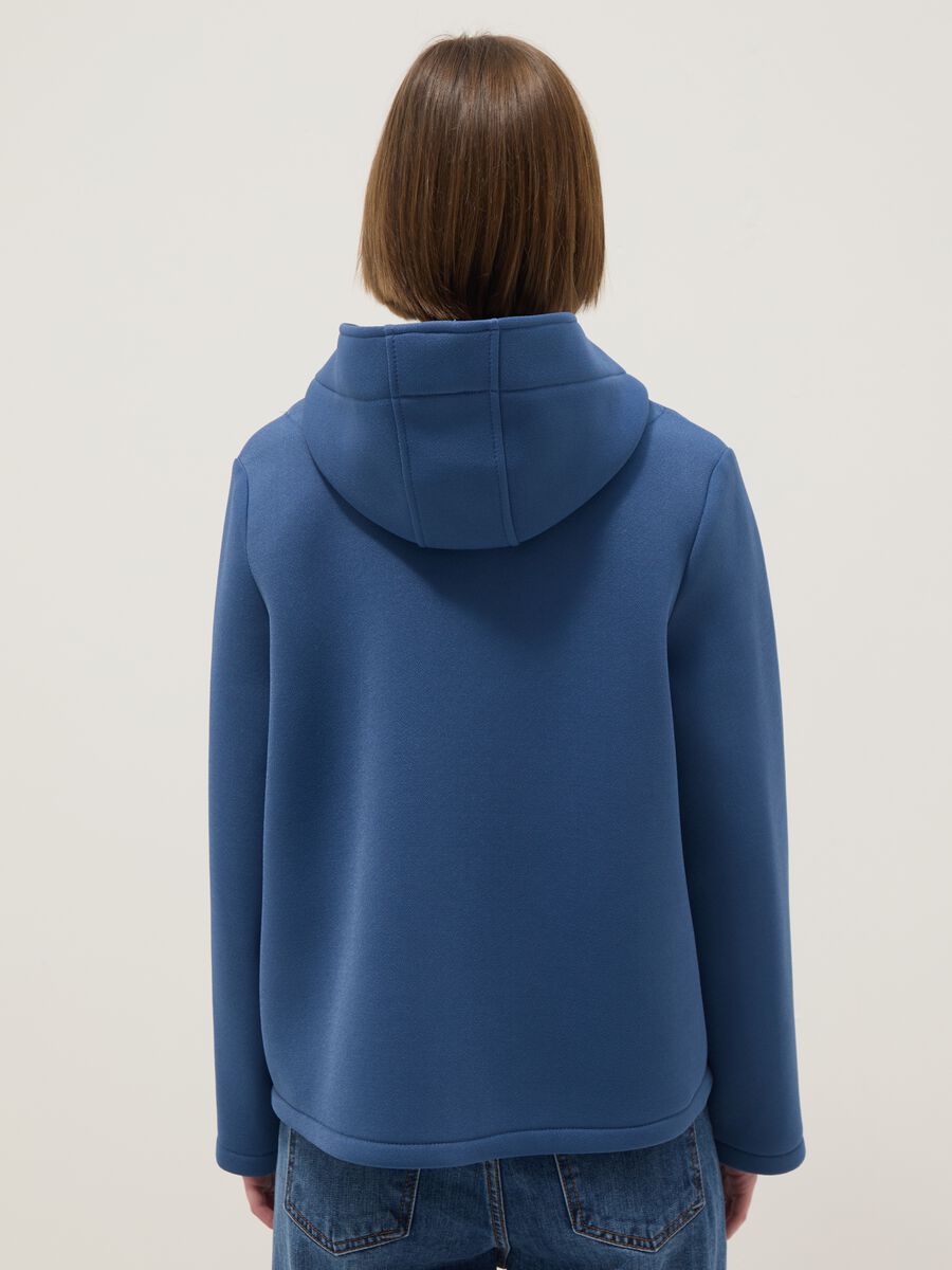 Giacca blu regular fit con cappuccio e bottoni_2