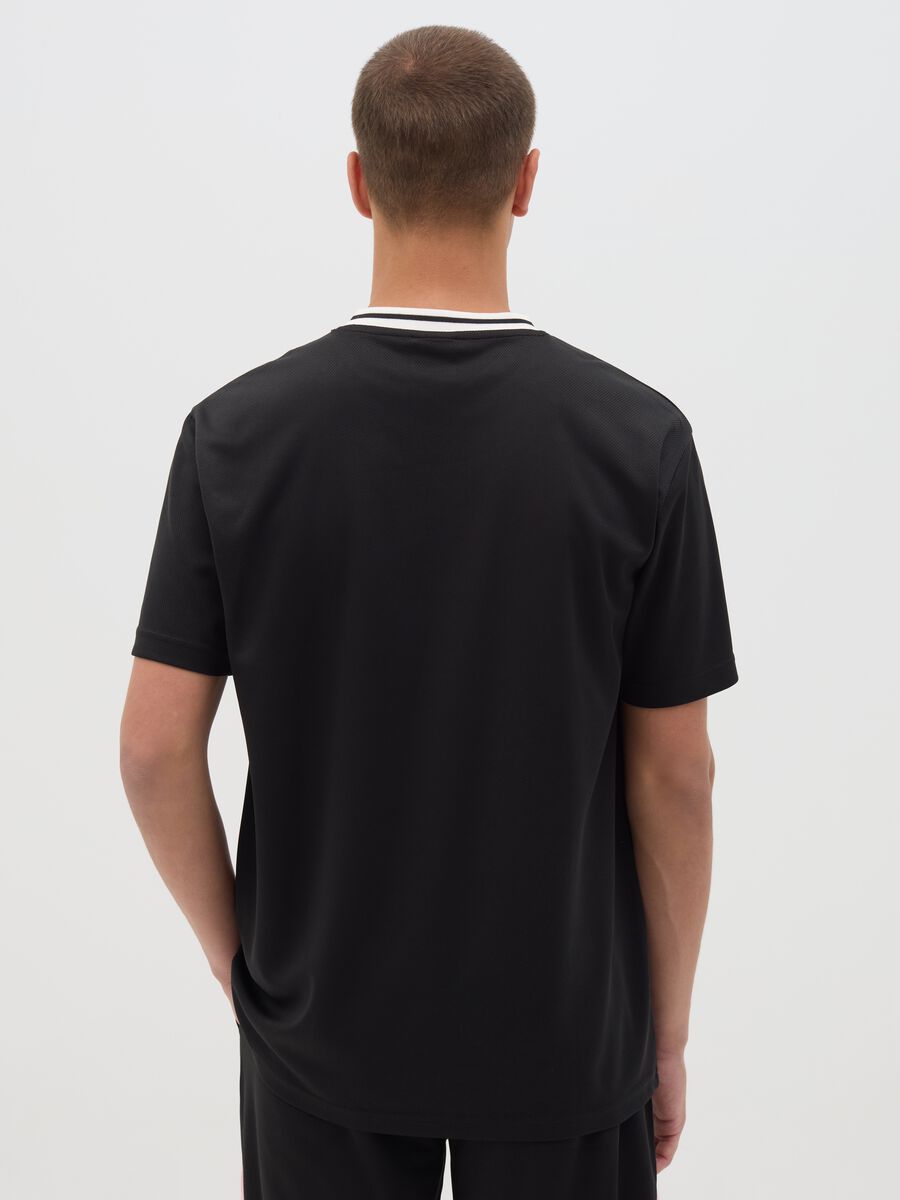 Black T-shirt with pink Club Internacional De Fùtbol Miami details_3