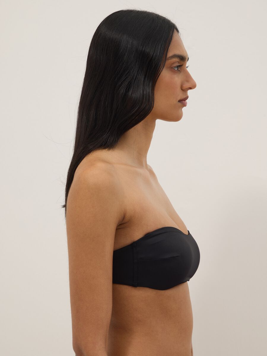 Top bikini a fascia in tessuto elasticizzato nero con imbottitura_3