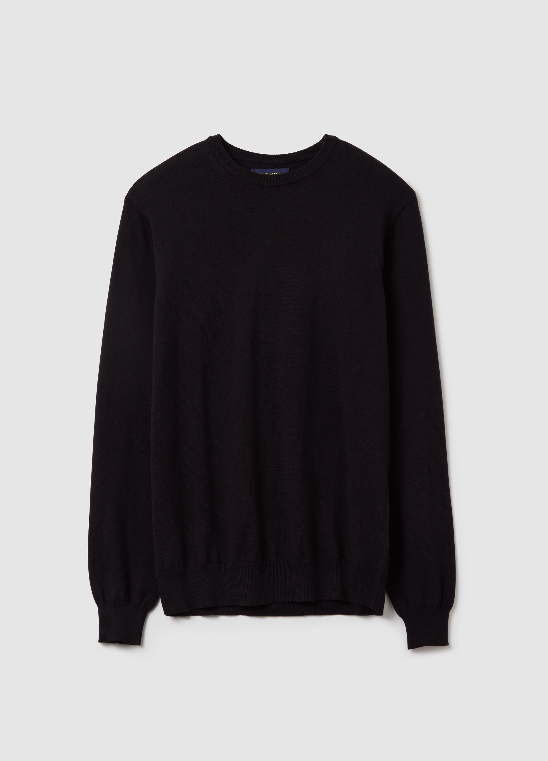 Solid colour pullover with round neck